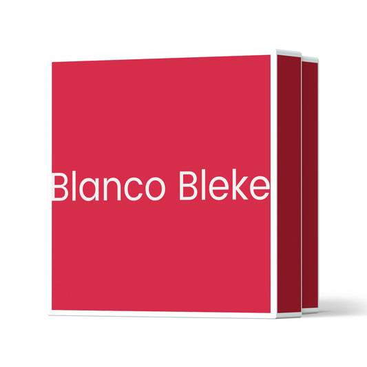 viaGlamour image of a red_whitetrim